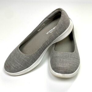 Skechers Size 7 Women's Goga Max Go Step Lite Gray Slip On Ballet Flat Shoes